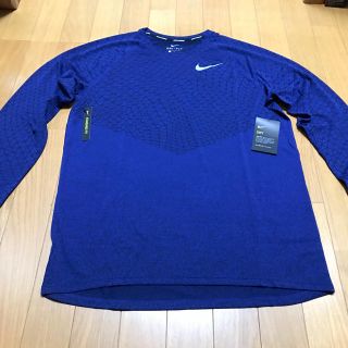 ナイキ(NIKE)のNIKE ランニング長袖シャツ　メダリスト　L/S トップ(ウェア)