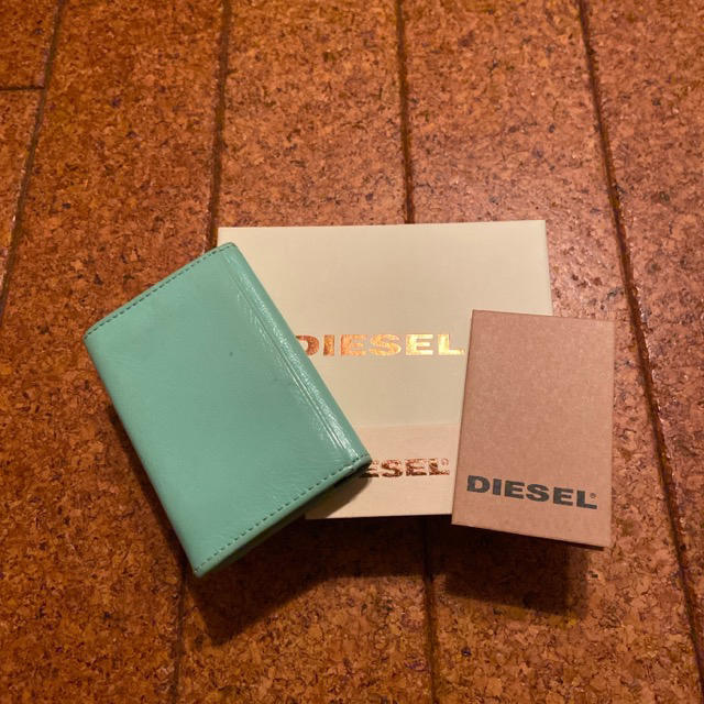 DIESEL(ディーゼル)のDIESEL カードケース メンズのファッション小物(名刺入れ/定期入れ)の商品写真