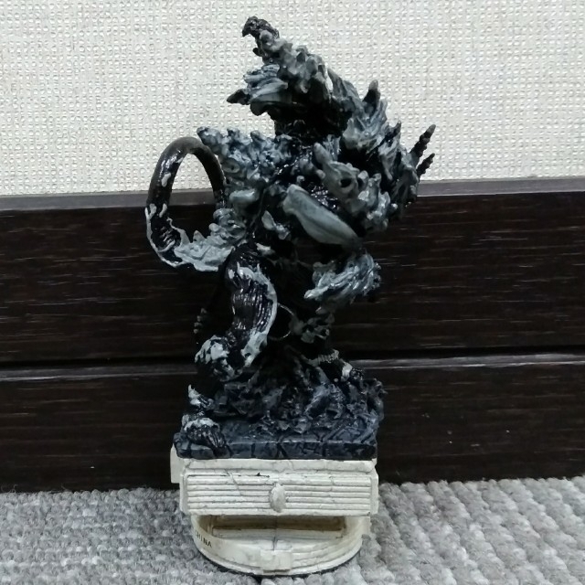 Megahouse モンスターエックス白 チェスピースコレクションex ゴジラ ファイナルウォーズの通販 By Ss S Shop メガハウスならラクマ