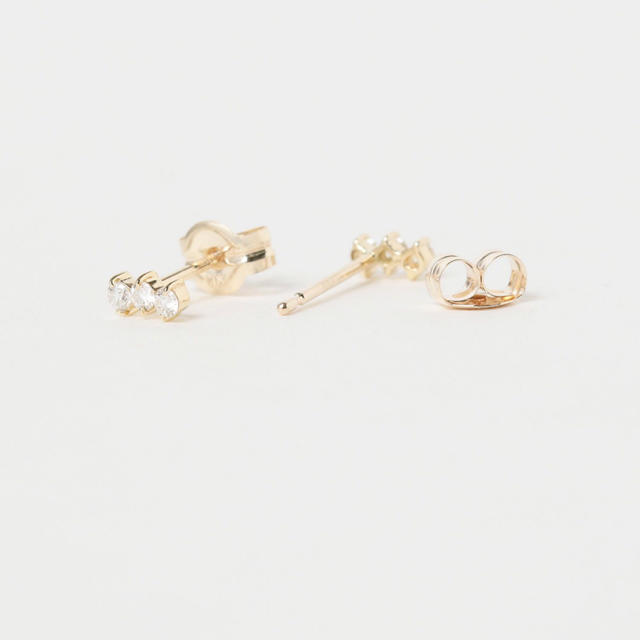 Demi-Luxe BEAMS / 3ダイヤラインピアス | www.innoveering.net