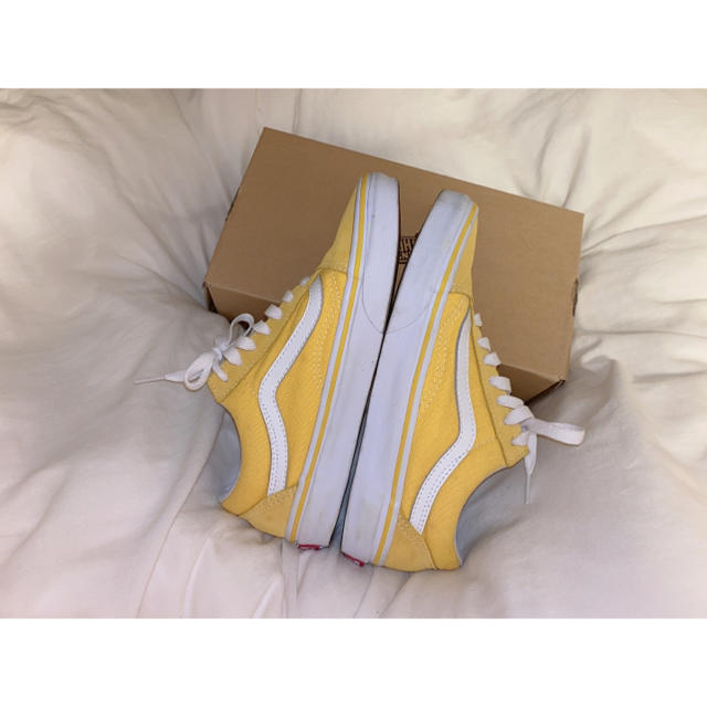 VANS(ヴァンズ)の【きら様専用】VANS オールドスクール イエロー レディースの靴/シューズ(スニーカー)の商品写真