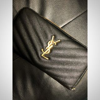 イヴサンローランボーテ(Yves Saint Laurent Beaute)の長財布(財布)