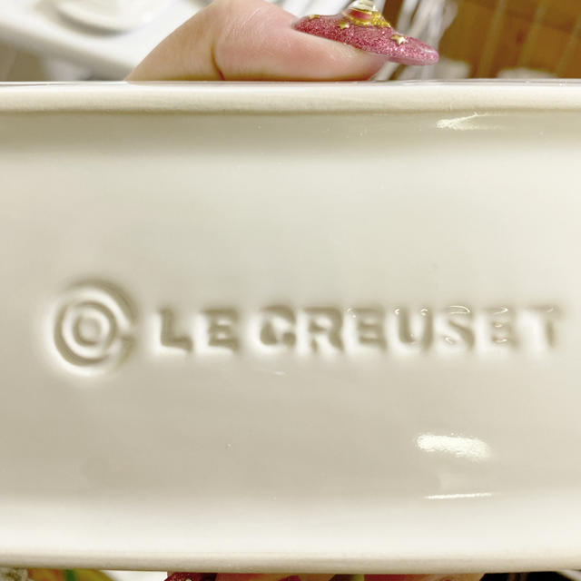 LE CREUSET(ルクルーゼ)のル・クルーゼ プチ ラムカン ダムール セット ホワイト インテリア/住まい/日用品のキッチン/食器(食器)の商品写真