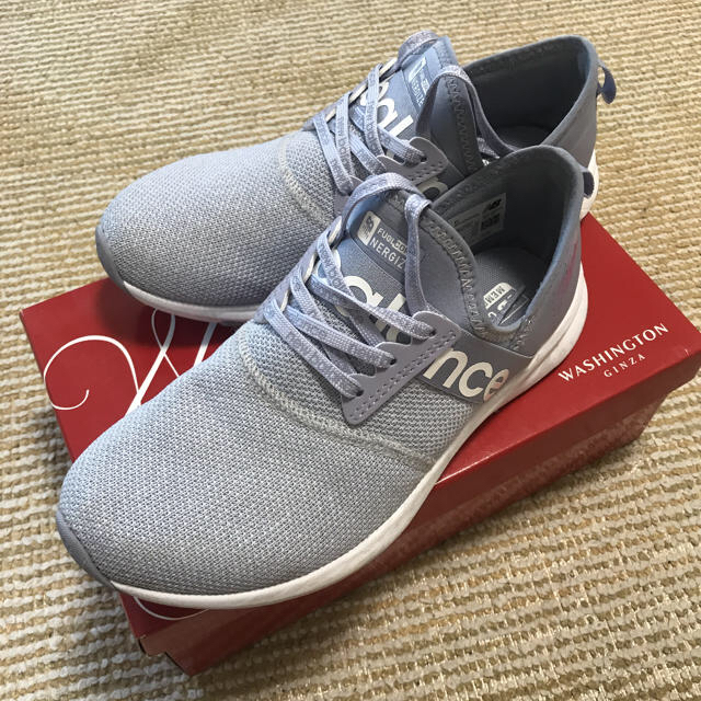 New Balance(ニューバランス)の【美品】ニューバランス スニーカー　24cm レディースの靴/シューズ(スニーカー)の商品写真