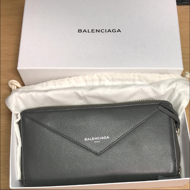 最終値下げ！BALENCIAGA 財布