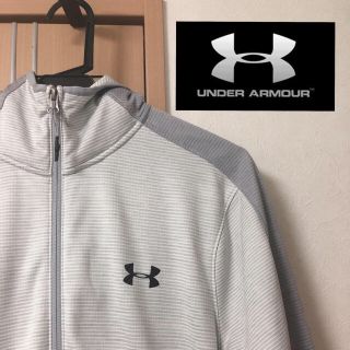 アンダーアーマー(UNDER ARMOUR)のUNDER ARMOUR パーカー(パーカー)