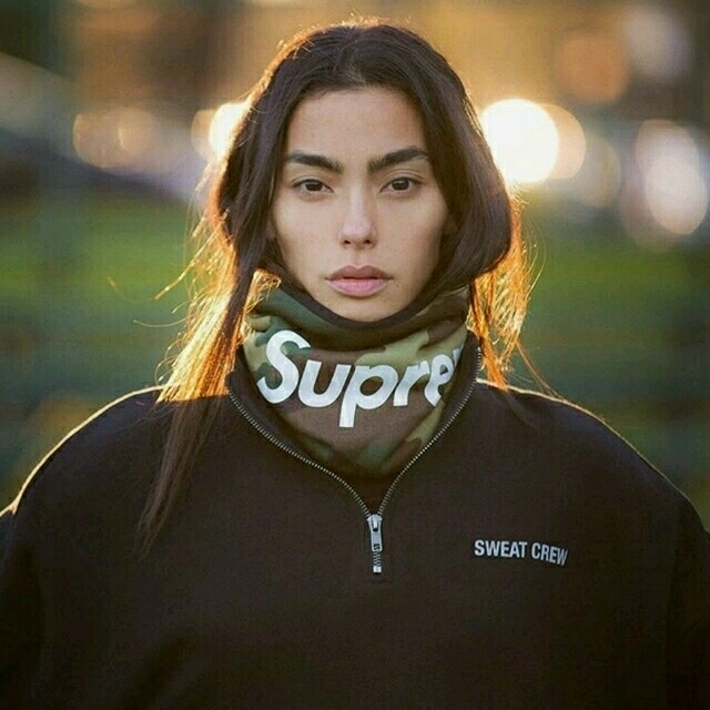 supreme ネックウォーマー