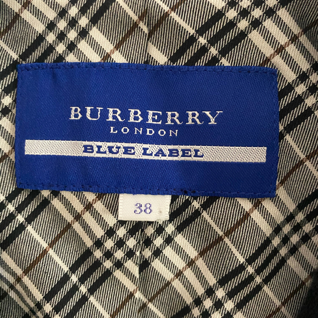 BURBERRY BLUE LABEL(バーバリーブルーレーベル)のBURBERRY BLUE LABEL ⭐️美品⭐️ レディースのジャケット/アウター(テーラードジャケット)の商品写真