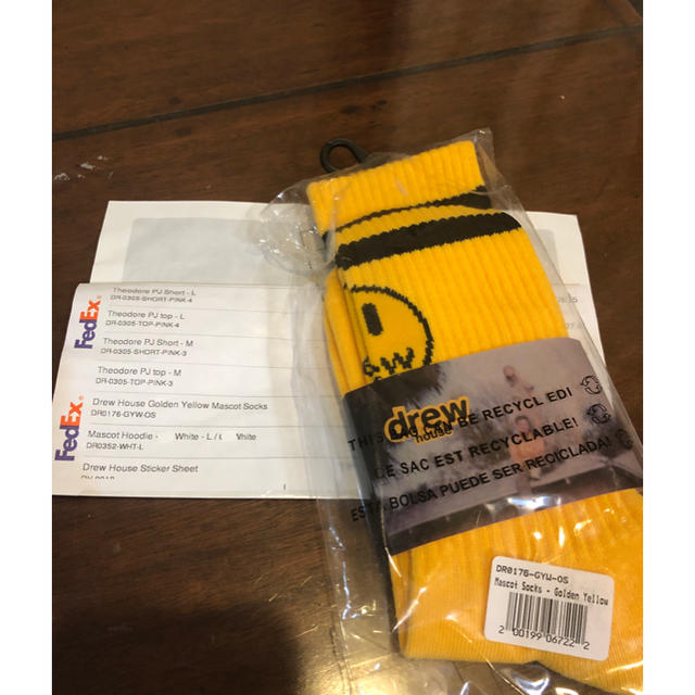 Drew House Golden Yellow Mascot Socks メンズのレッグウェア(ソックス)の商品写真