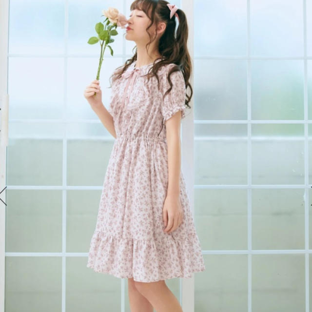 Ank Rouge(アンクルージュ)のAnk Rouge☆最新☆新品☆Petit Floralワンピース☆ピンク☆ レディースのワンピース(ひざ丈ワンピース)の商品写真