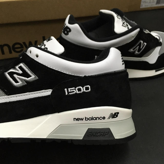 New Balance(ニューバランス)の送込 26.5cm NEW BALANCE M 1500 KWG メンズの靴/シューズ(スニーカー)の商品写真