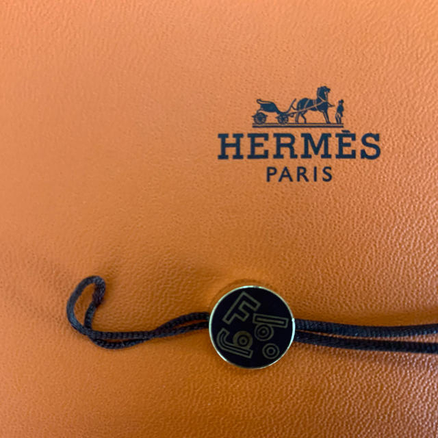 Hermes(エルメス)のエルメス　ストラップ スマホ/家電/カメラのスマホアクセサリー(ストラップ/イヤホンジャック)の商品写真