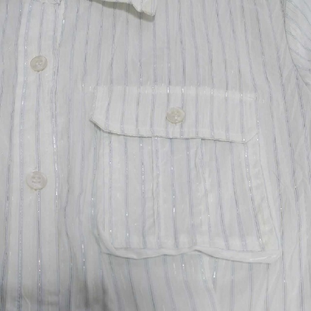 ROPE’(ロペ)のJ&R　ロペ　ジュン　ストライプシャツ レディースのトップス(シャツ/ブラウス(半袖/袖なし))の商品写真