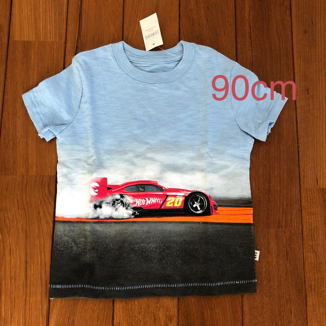 babyGAP(ベビーギャップ)のbaby gap Tシャツ 車　サイズ90cm  キッズ/ベビー/マタニティのキッズ服男の子用(90cm~)(Tシャツ/カットソー)の商品写真