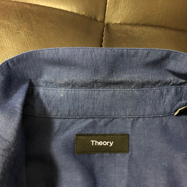theory(セオリー)のtheory セオリー リネンシャツ Sサイズ ダークブルー メンズ メンズのトップス(シャツ)の商品写真