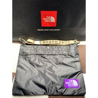 ザノースフェイス(THE NORTH FACE)のノースフェイスパープルレーベル ロゴテープショルダーバッグ ブラック(ショルダーバッグ)