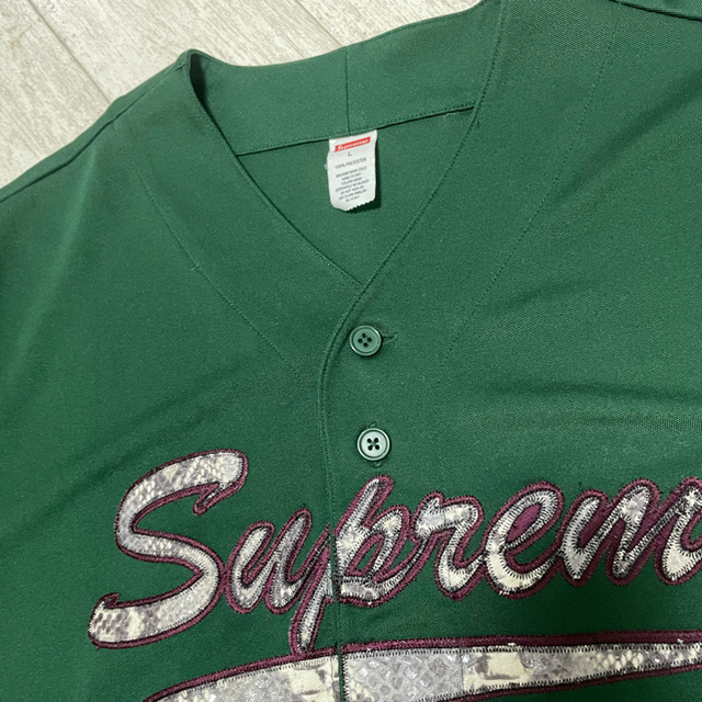 Supreme - Supreme Snake Script Logo BaseballJerseyの通販 by ...