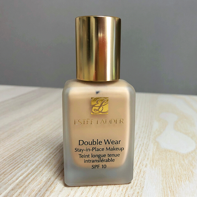 Estee Lauder(エスティローダー)のエスティーローダー　ダブルウェア　#12 コスメ/美容のベースメイク/化粧品(ファンデーション)の商品写真