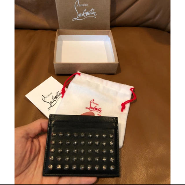 Christian Louboutin(クリスチャンルブタン)のクリスチャン ルブタン カードケース  レディースのファッション小物(名刺入れ/定期入れ)の商品写真