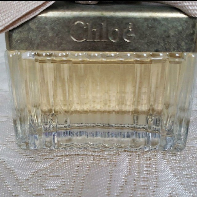 Chloe(クロエ)の【専用】クロエ オードパルファム 　香水　Chloe コスメ/美容の香水(香水(女性用))の商品写真