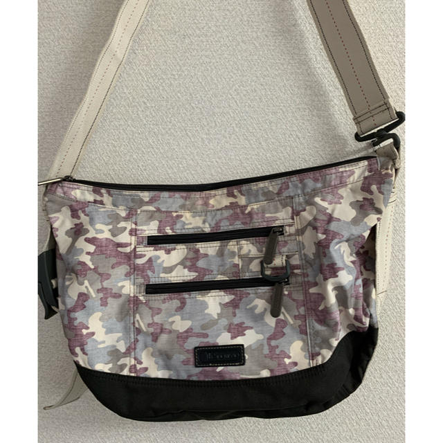 LeSportsac(レスポートサック)のレスポートサックショルダー メンズのバッグ(ショルダーバッグ)の商品写真