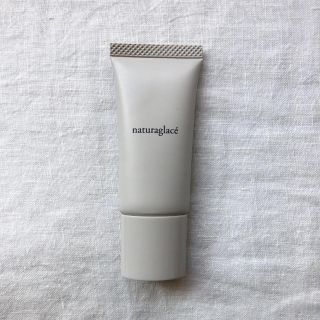 ナチュラグラッセ(naturaglace)の【新品未使用】naturaglace メイクアップクリーム N01 15ml(化粧下地)