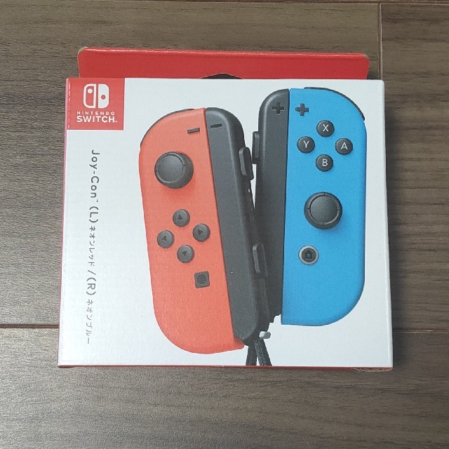 【未使用新品】Joy-Con (L) ネオンレッド/(R) ネオンブルーNintendo