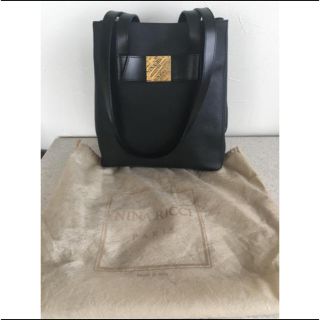 ニナリッチ(NINA RICCI)のNINA RICCI レディースバック　美品(ショルダーバッグ)