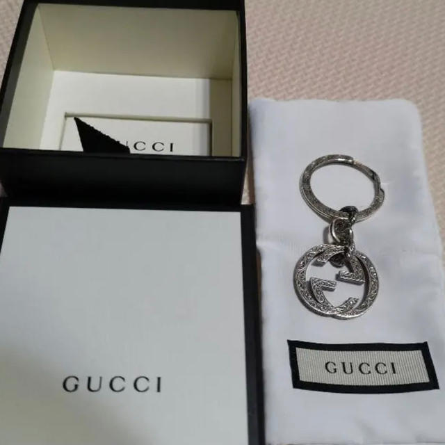 Gucci(グッチ)の破格！値下げ不可完売　希少！激安GUCCI キーリング　リング　ネックレス　燻 メンズのアクセサリー(その他)の商品写真