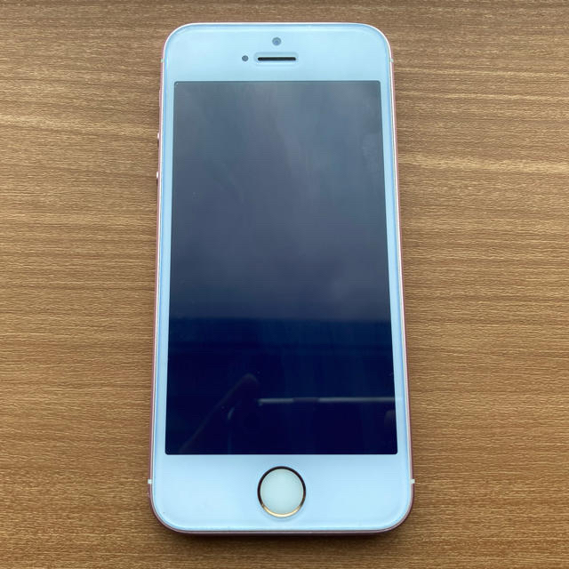 iPhone(アイフォーン)のiPhone SE(1世代) 64GB SIMフリー  スマホ/家電/カメラのスマートフォン/携帯電話(スマートフォン本体)の商品写真
