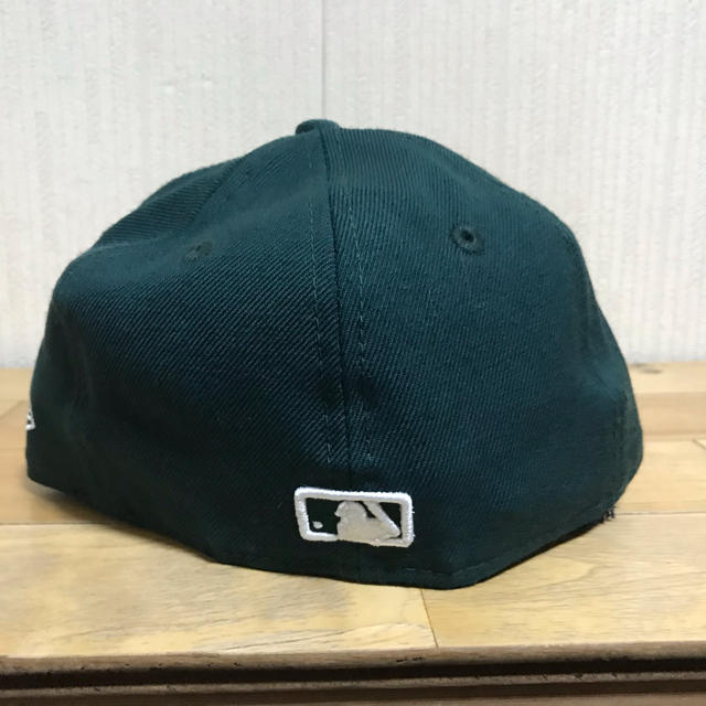 NEW ERA(ニューエラー)の子供用　ニューエラ　ヤンキースキャップ　新品未使用　男女兼用　送料無料 キッズ/ベビー/マタニティのこども用ファッション小物(帽子)の商品写真