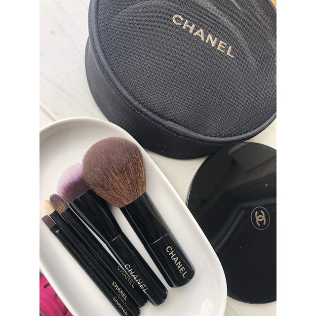 CHANEL(シャネル)のシャネルブラシセット コスメ/美容のキット/セット(コフレ/メイクアップセット)の商品写真