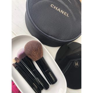 CHANEL ブラシケース *2017 クリスマスノエル* コフレ ポーチ