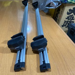 スーリー(THULE)のthile エアロバー　127cm 755 Foot Packセット(車外アクセサリ)