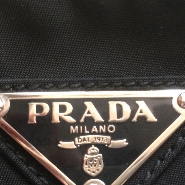 PRADA ウエストポーチ 新品 1