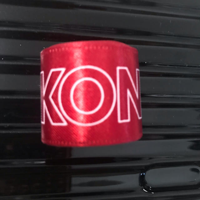 iKON(アイコン)のiKON  ユニョン SONG 非売品 ネームリボン  エンタメ/ホビーのタレントグッズ(ミュージシャン)の商品写真