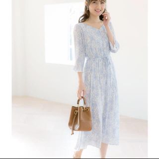 トッコ(tocco)のタグ付新品！【tocco closet】ワンピース(ひざ丈ワンピース)