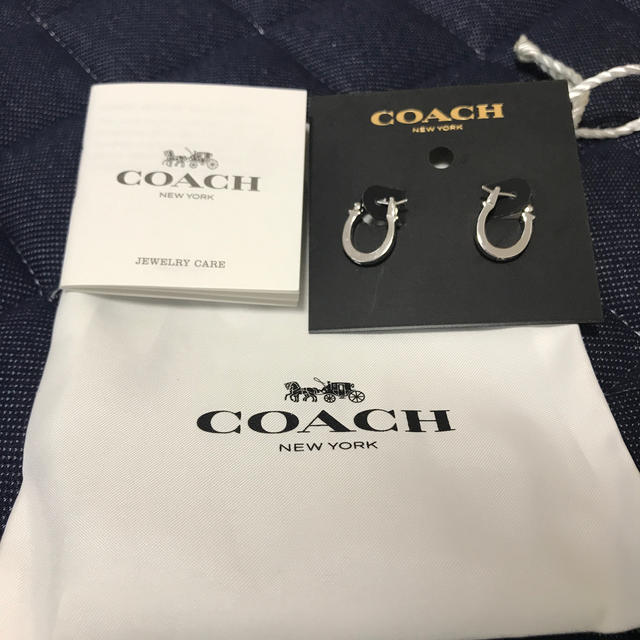 COACH(コーチ)のCOACH ピアス レディースのアクセサリー(ピアス)の商品写真