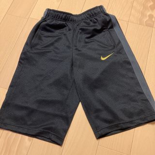 ナイキ(NIKE)のNIKE ハーフパンツ140(その他)