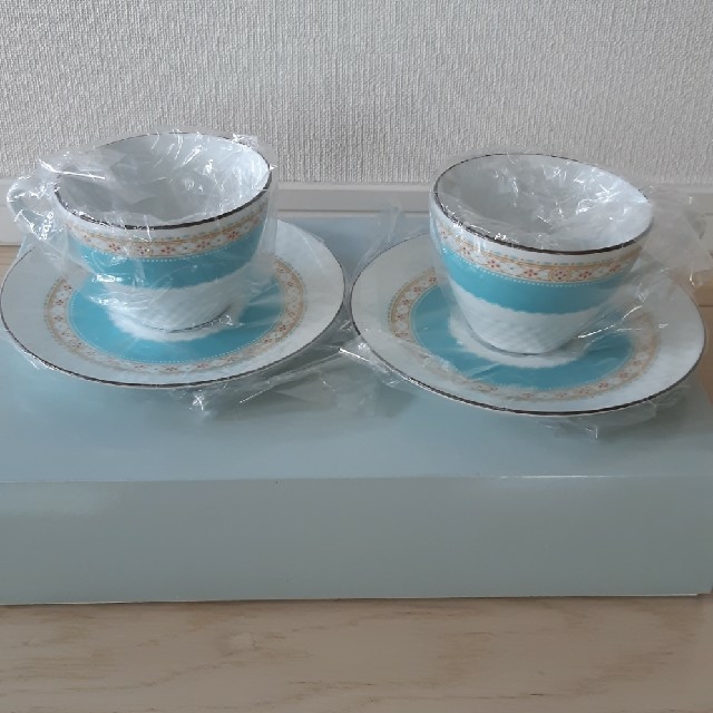 Noritake(ノリタケ)のNoritake　ペアカップ【非売品】 インテリア/住まい/日用品のキッチン/食器(グラス/カップ)の商品写真