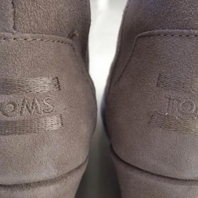 TOMS(トムズ)のTOMS ショートブーツ　新品　未使用品　23cm レディースの靴/シューズ(ブーツ)の商品写真