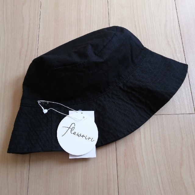 Auntie Rosa(アンティローザ)の今季新商品　flowriri   コットンバケットハット レディースの帽子(ハット)の商品写真