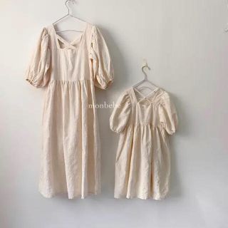 ザラ(ZARA)の【新品試着のみ】monbebe  ジャガードワンピース　mama(ロングワンピース/マキシワンピース)