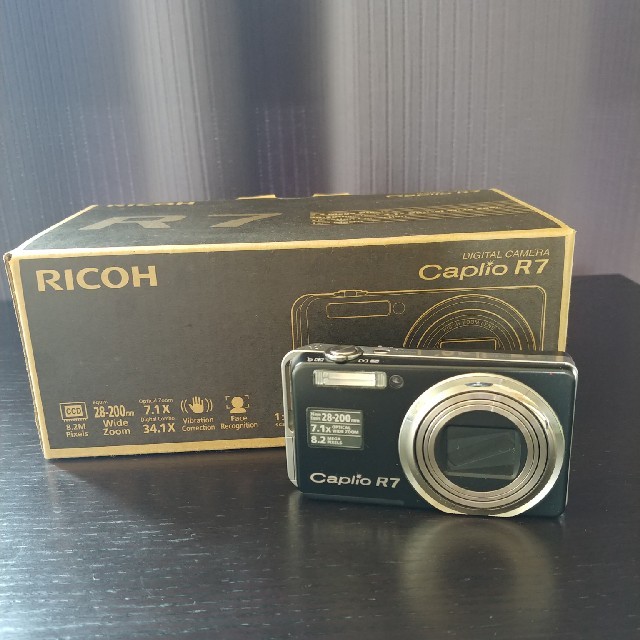 RICOH(リコー)のデジカメ：RICOH　CAPLIO R7（リコー製　キャプリオR７） スマホ/家電/カメラのカメラ(コンパクトデジタルカメラ)の商品写真