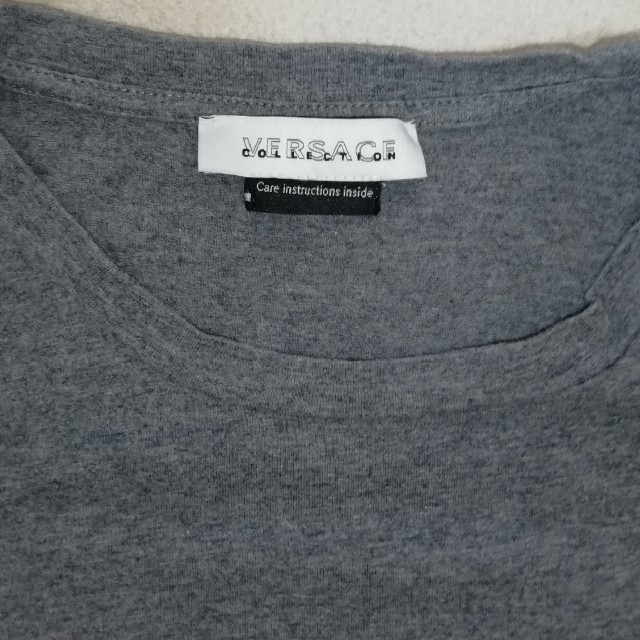 VERSACE(ヴェルサーチ)のヴェルサーチ　カットソー メンズのトップス(Tシャツ/カットソー(半袖/袖なし))の商品写真