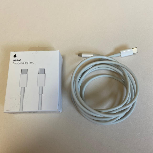 Apple(アップル)のLavi様専用　Apple純正　usb-c to usb-cケーブル 2m 充電 スマホ/家電/カメラのスマートフォン/携帯電話(バッテリー/充電器)の商品写真