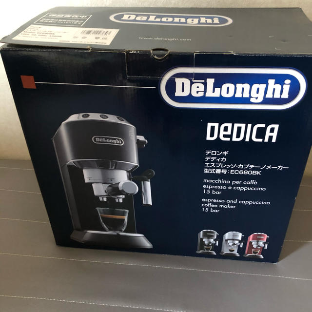 DeLonghi(デロンギ)のデロンギ デディカ　エスプレッソ・カプチーノメーカー [EC680BK] スマホ/家電/カメラの調理家電(エスプレッソマシン)の商品写真