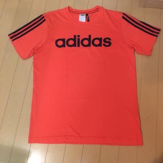 アディダス(adidas)のadidas アディダス Tシャツ(Tシャツ/カットソー(半袖/袖なし))