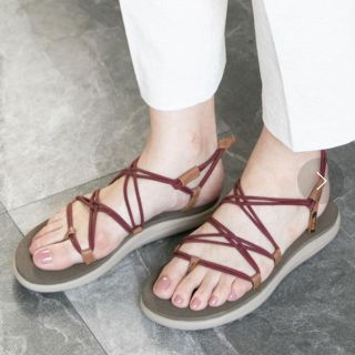 teva  VOYA INFINITY  新品　サンダル(サンダル)