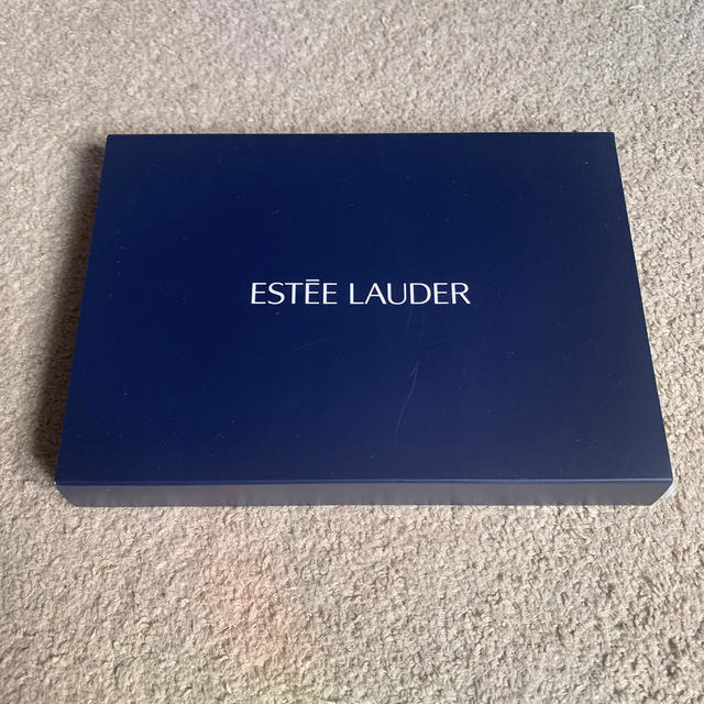 Estee Lauder(エスティローダー)のエスティーローダー ESTEE LAUDER 鏡 レディースのファッション小物(ミラー)の商品写真